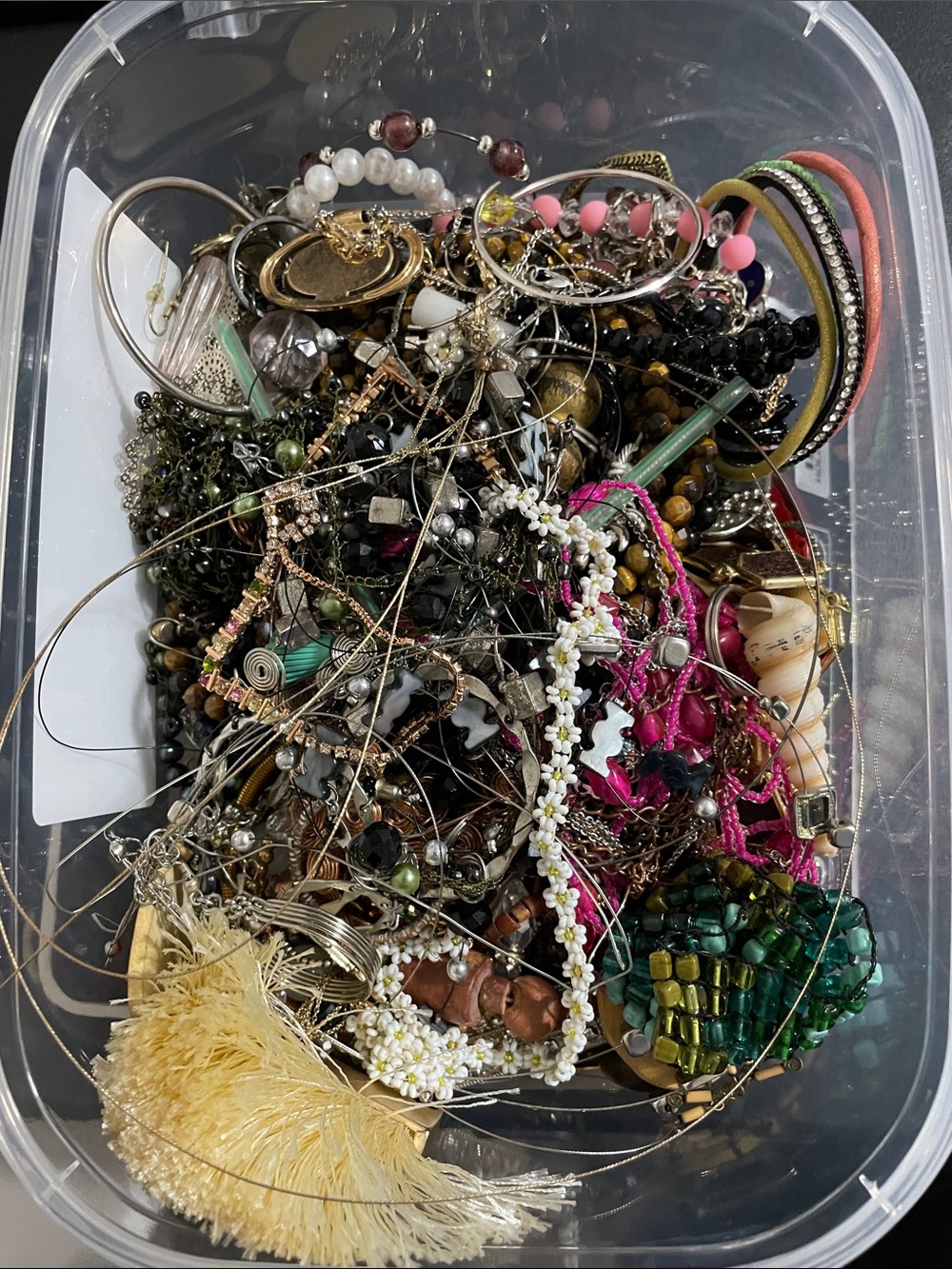 5 Pounds of Broken Costume Jewelry Lot #2 - Picture 1 of 2